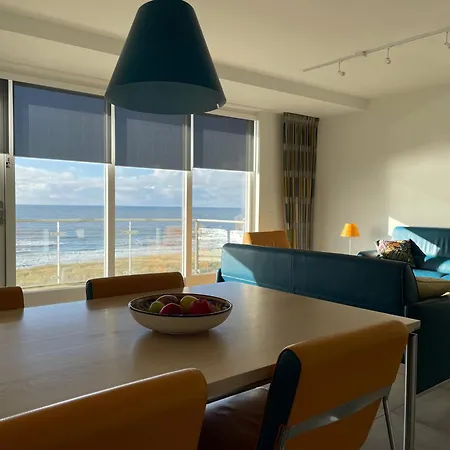 Apartment Boulevard *