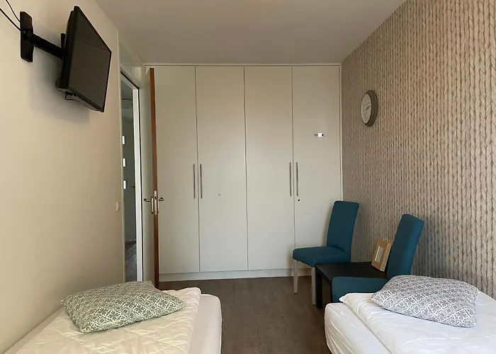 Apartment Boulevard *