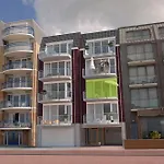 假日公园 Boulevard