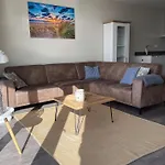 Boulevard 海边的艾格蒙特