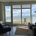 假日公园 Boulevard