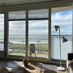 Boulevard 假日公园 *