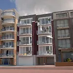 Boulevard 假日公园 *